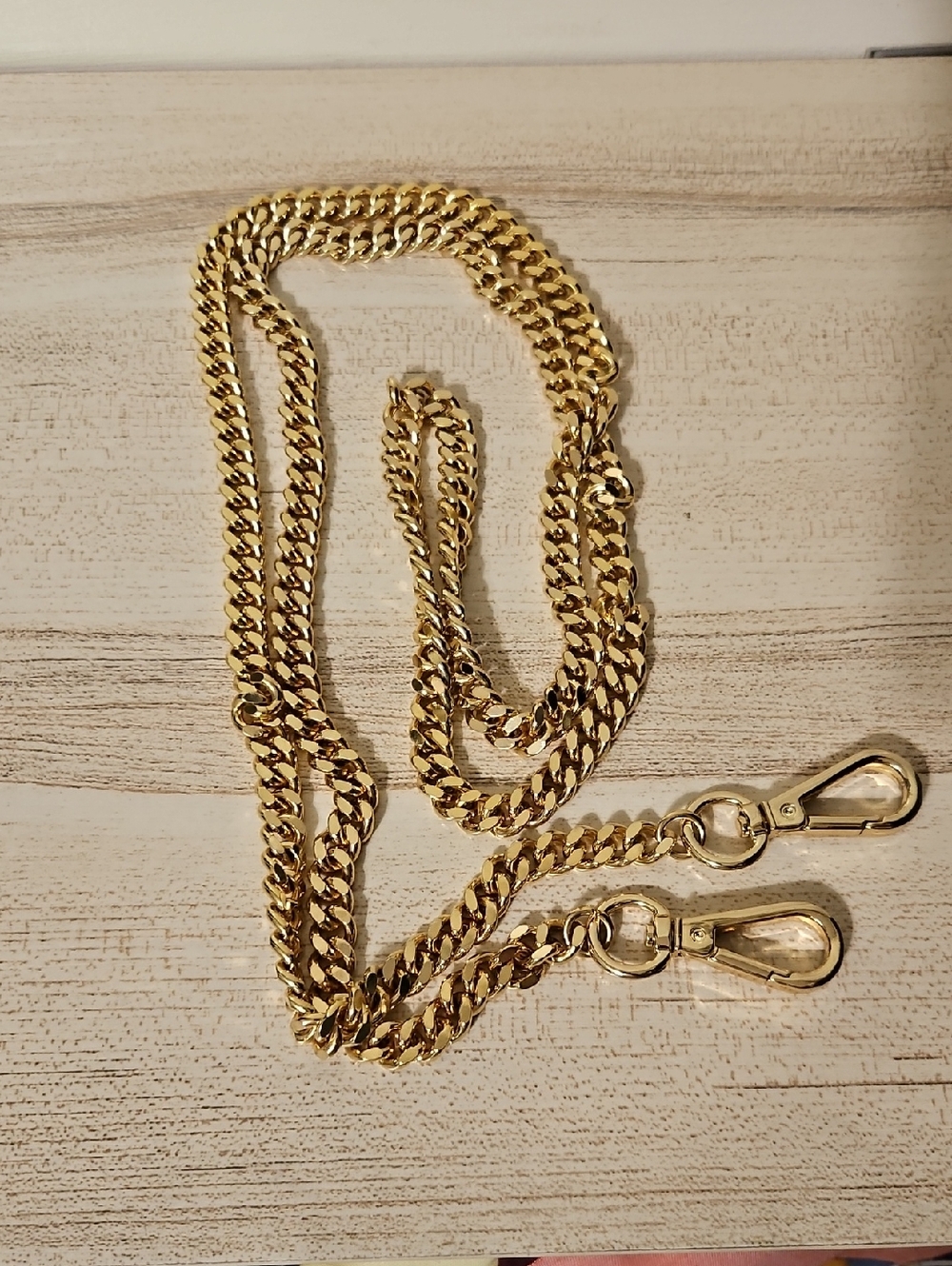 Gold NWOT Unbranded Crossbody Chain Strap with Lobster Clasps